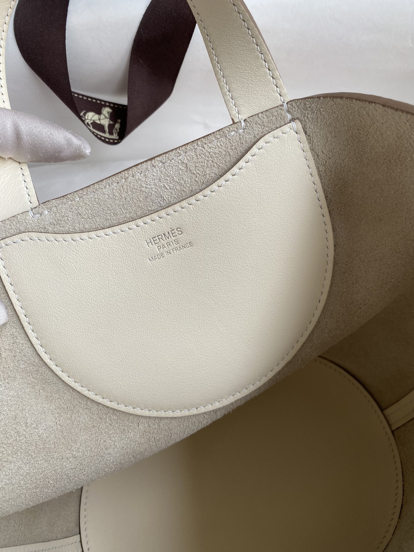 Hermes In The Loop 18 Bag In Cream White Clemence Leather